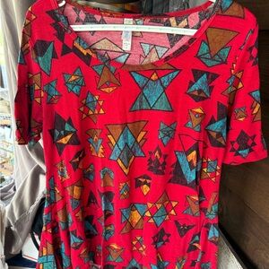 LuLaRoe Red Geometric Pattern Top